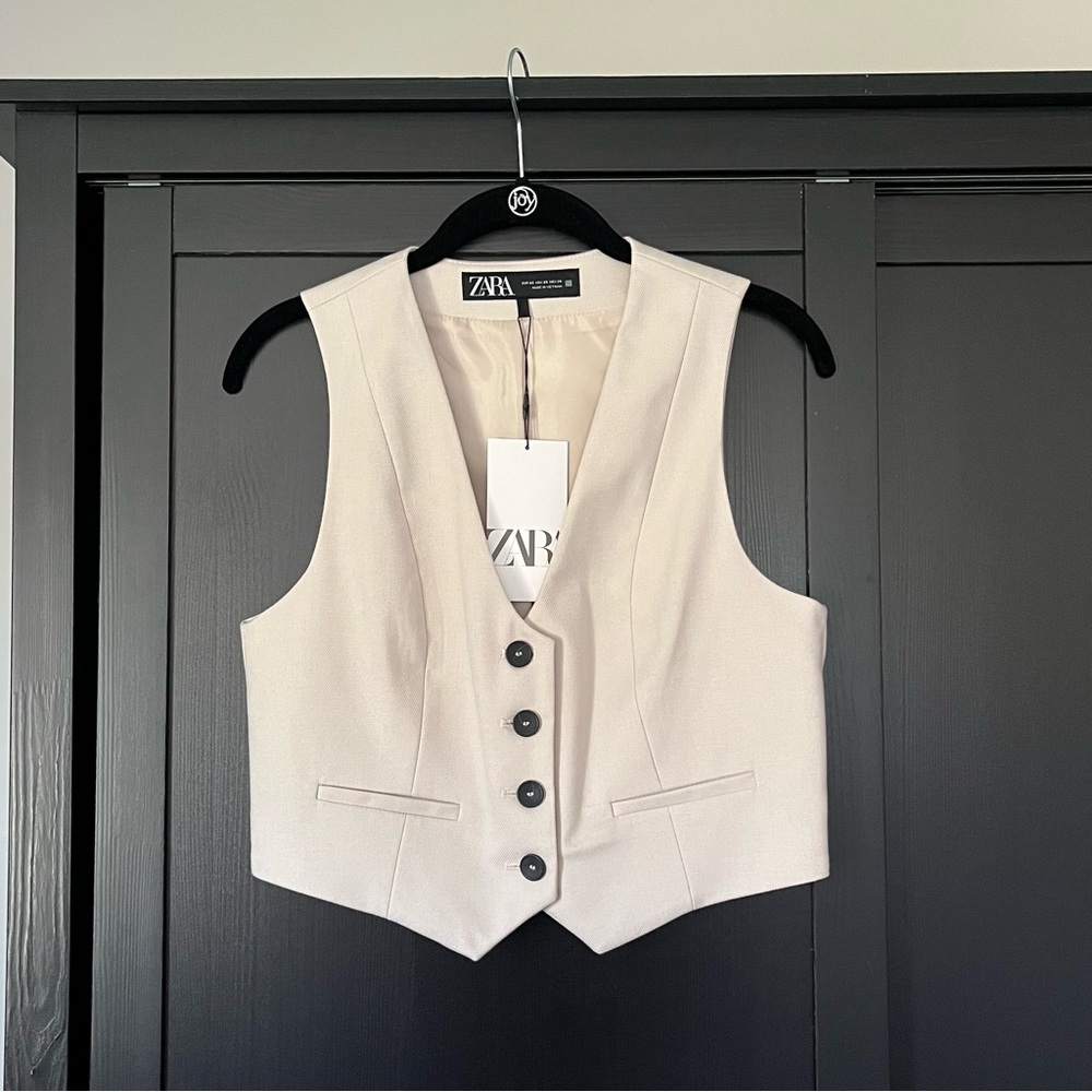 Zara cropped vest